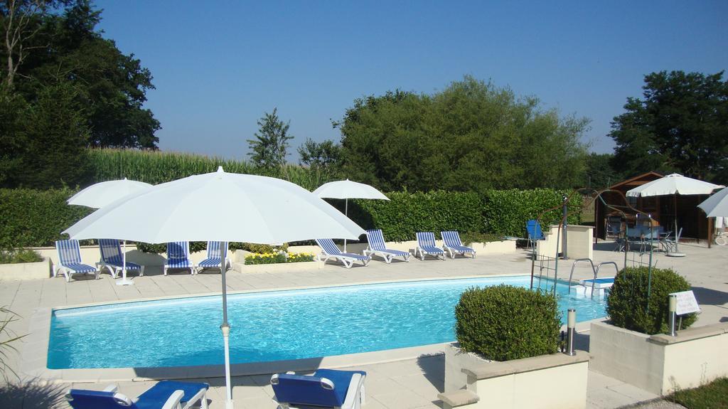 Bed and Breakfast Le Venay Frontenaud Zewnętrze zdjęcie